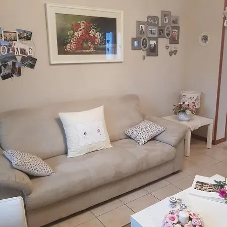 Mamma Rosa Bed & Breakfast *